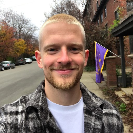 Drew Lindquist headshot